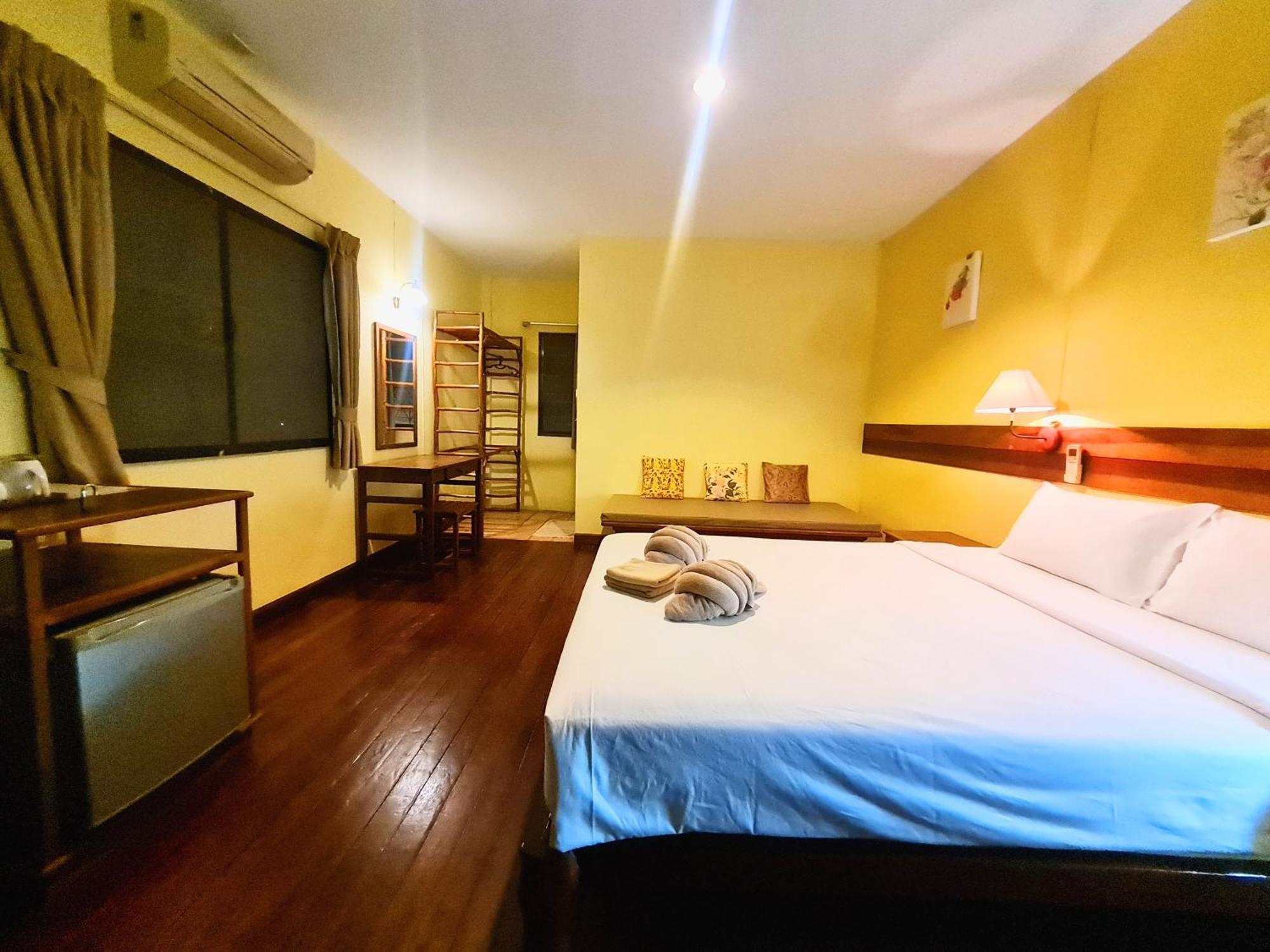 Sea Scene Resort Wok Tum Bagian luar foto